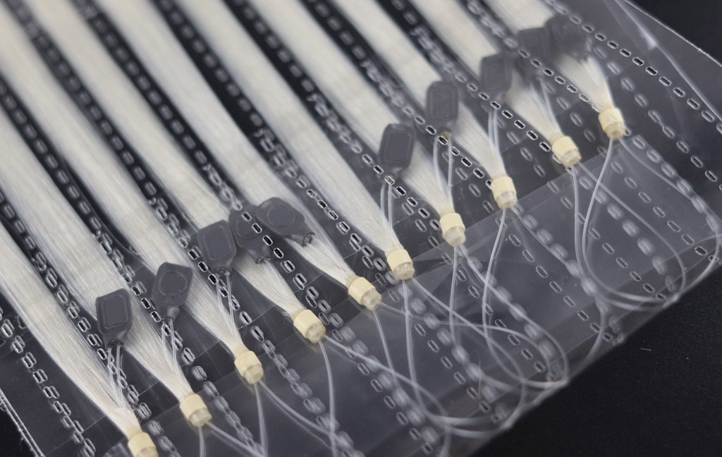 blonde micro ring hair extension