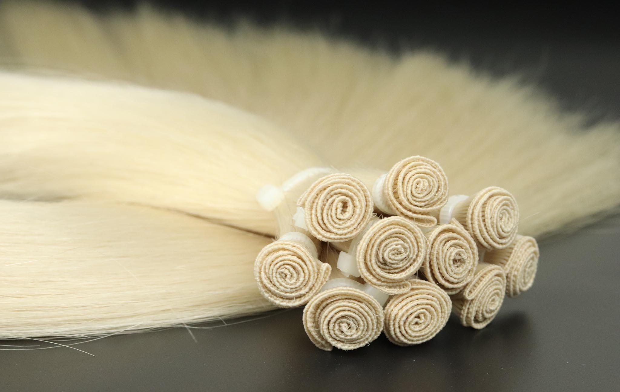 blonde hand tied weft hair extension